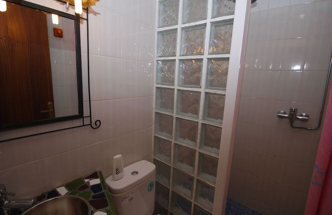 Peaceful Villa in Canyelles With Swimming Pool - Foto 13