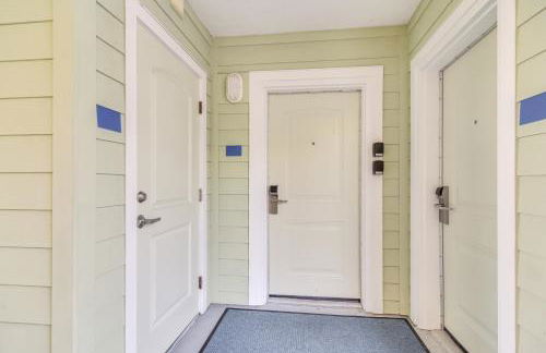 Waterfront Condo with Water Park, Walk to the Beach! - Foto 23