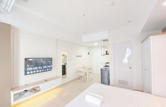 Comfortable Studio At Podomoro City Deli Medan Apartment - Foto 9