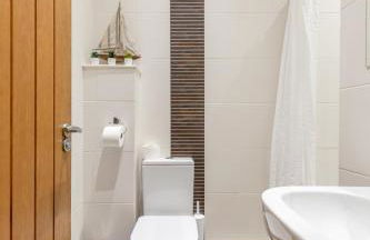 Charming Beachside Town House - Photo 20