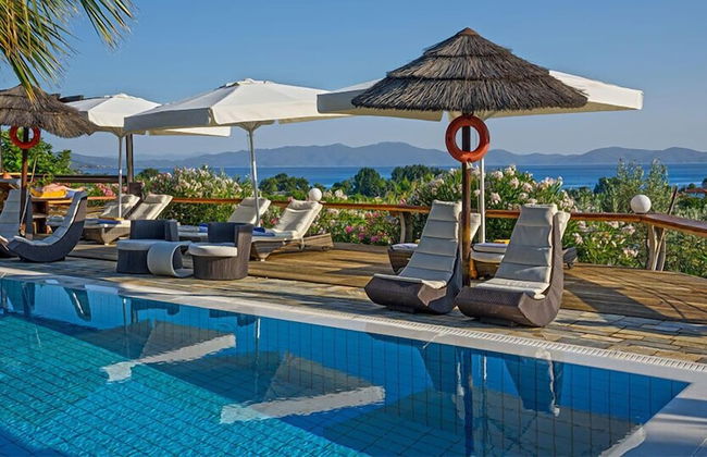 Iakovakis Suites & Spa - Photo 42
