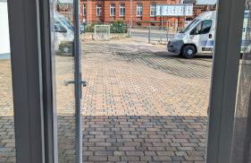 FeWo Urban Gotha-Apartment Ekhof- Am Schlosspark- Parken an der der Tür- Barrierefrei, 900 Meter zum Bahnhof - Wallbox - Foto 3