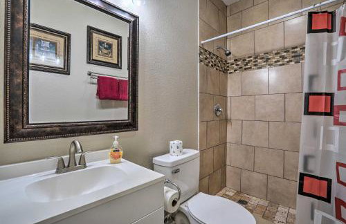 Pet-Friendly San Antonio Home w/ Yard & Patio! - Foto 18