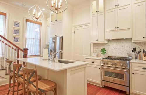 Katie's Cottage in Natchez, Charming Historic Home - Foto 10