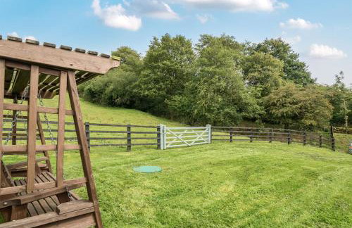 HollyDale - Photo 47