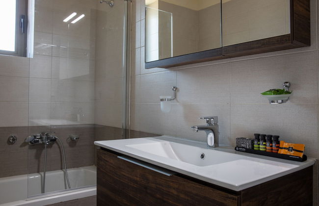 Searocks Exclusive Villas Resort - Photo 31