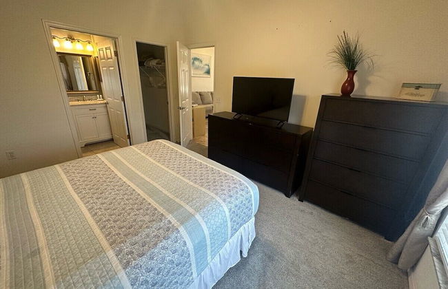 Golf Front Villa With Upgrades! - Foto 2