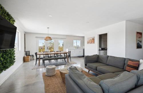 Dagger Tree Oasis l Integratron 5Bed and Cowboy Pool - Foto 14