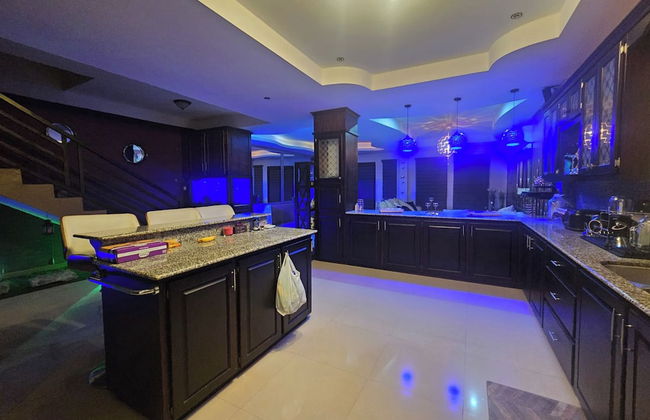 The House of Praise 5Bd - Foto 3