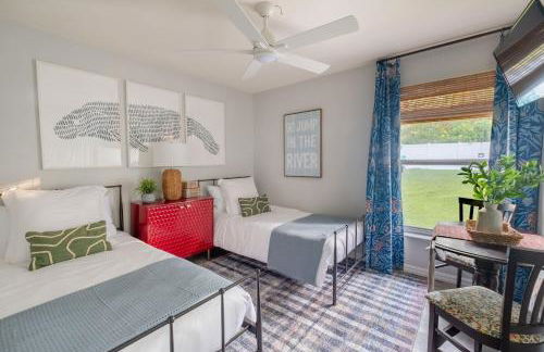 Escape to Secluded Spa, Heated Pool, Game Room, Firepit Near Crystal and Rainbow Rivers - Foto 10