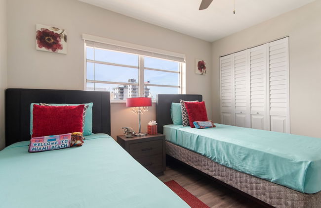 2 Bedroom 2 Bath With Patio On 11th Collins ave - Foto 5