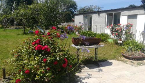 L'HERMINE - pour 2 personnes, proche de la plage - Foto 3, Garden view