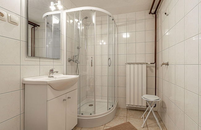 Pool House Mr ek Family Friendly - Photo 47