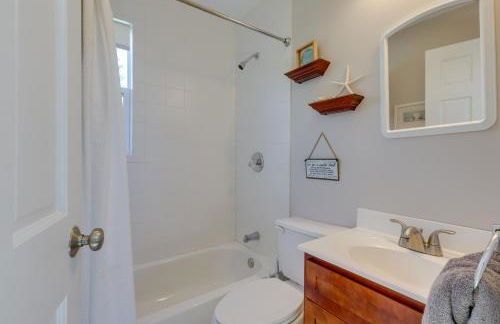 Close to Beach and P-Town! Cottage with Bay Views - Foto 17