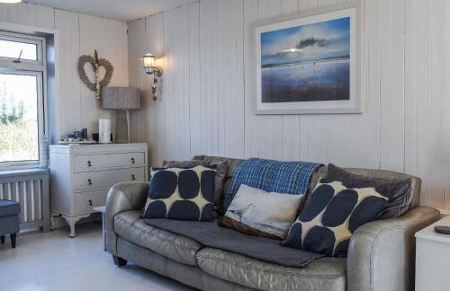 Gull House - Photo 4