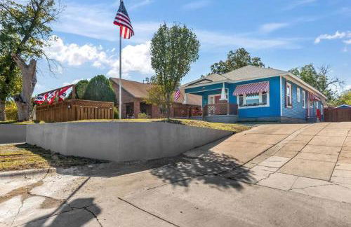 Stockyards-3/4 mile away!-Sleeps 8-Americana House - Foto 32