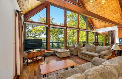 Lakeside Lullaby - Photo 1