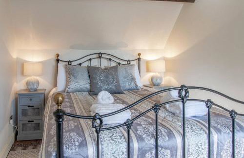 Graziers Cottage - character Cotswold cottage with inglenook, parking and pub nearby - Foto 14