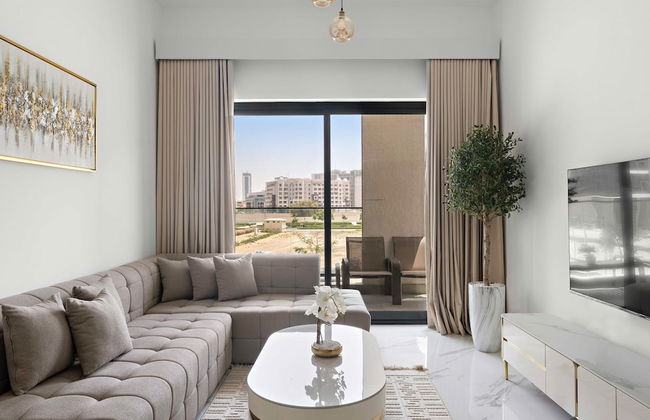 Charming 1bedroom With Pool and gym in Arjan - Photo 2