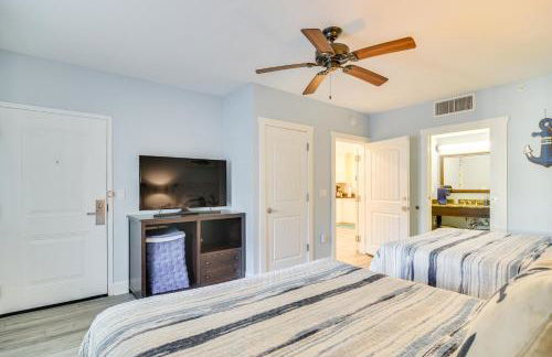 Waterfront Condo with Water Park, Walk to the Beach! - Foto 20