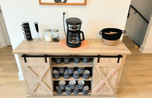 3BR Game Room Sleeps 10 Near Opry & Broadway - Foto 20