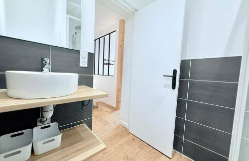 1738 - T1 Bis Corderie Royale RDC hyper Centre - Foto 13