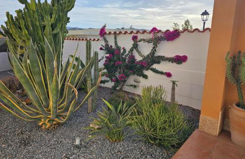 Private Pool- Rooftop Terrace & Bbq- Aircon - Foto 31