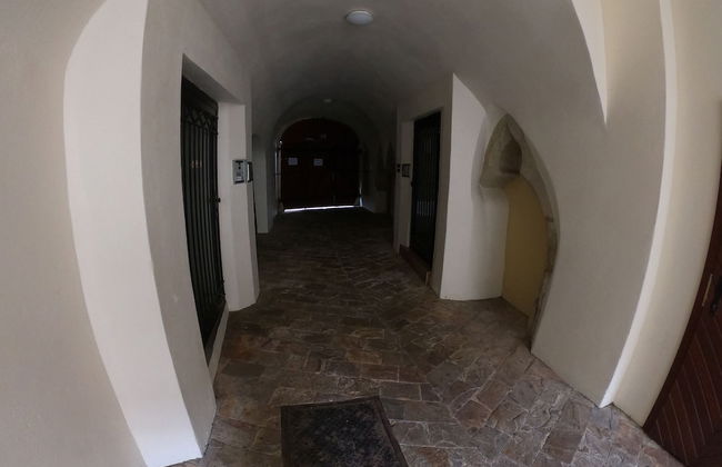 Downtown Apartment Bratislava - Photo 32