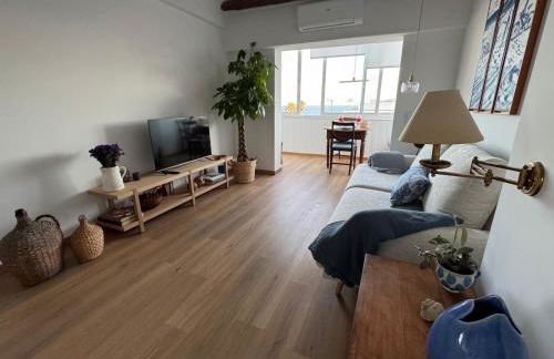 WHome Seaside Getaway Beachfront Apartment - Foto 11