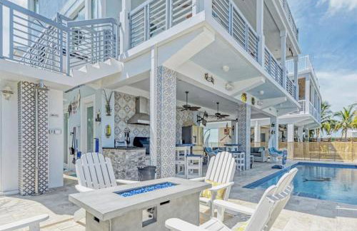 Casa Playa- Luxury Pool Home, 36' Dock - Foto 43