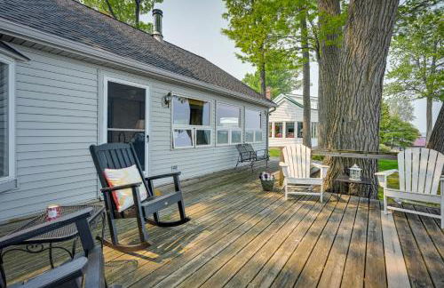 Vibrant Waterfront Vacation Rental on Lake Huron! - Foto 25