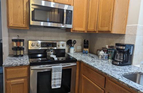 Cedar's Corner in Concord Spacious & Clean - Foto 13