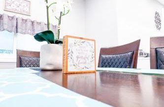 Perfect 6BR Stay Near Niagara Falls & Attractions - Foto 14