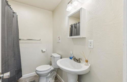 2BR Apt 10 min to OU Medical #TA - Photo 20