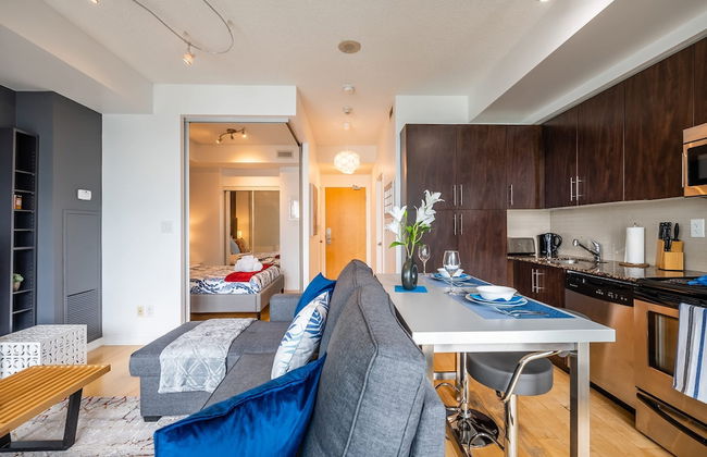 Casa Queen- Elegant Suite in Leslieville - Foto 2