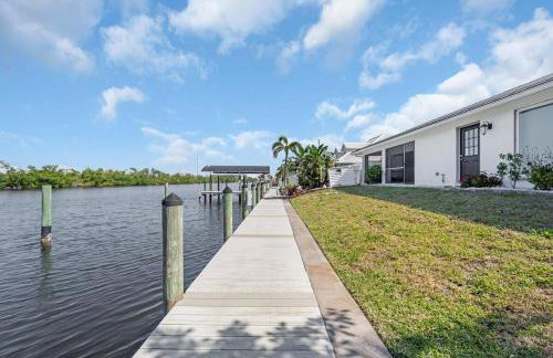 Charming Condo with Pool and Spectacular View - Photo 10