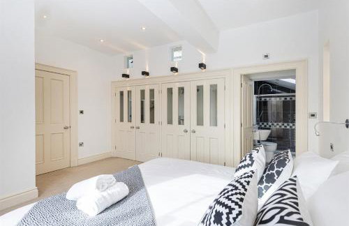 Thrushley Cottage - sleeps 7 - with roof terrace - Foto 15