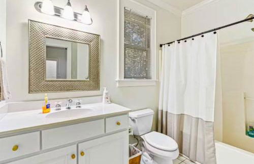 Riverfront Retreat: Sauna, Private Forest, 6 Falls - Foto 41