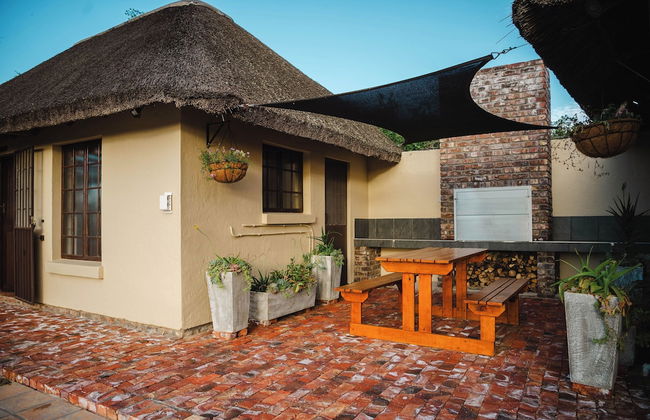 Hitgeheim Garden Cottages - Photo 19