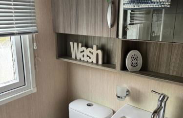 Silver Birch Retreat - Percy Woods Country Retreat With 18 HOLE FREE GOLF - Foto 7