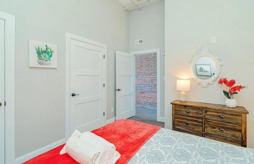 The Saf-e House Downtown Newport News - Foto 17