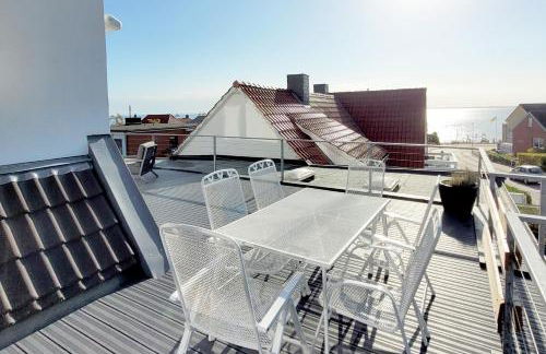 Große Penthouse Ferienwohnung mit Meerblick, Sonnenterrasse & Luxusbad von "Momentic" - Foto 12