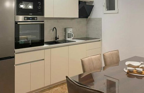 Three-Bedroom Holiday Home In Crkvice - Foto 10