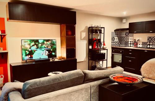 Le 23 Factory - RDC - Proche gare et centre - Wifi - Foto 6