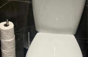 Lux Style Homes -1 BED APARTMENT close to City Centre - Free WIFI - Free Parking - Smart TV - Full Kitchen - Self Check In - Foto 12