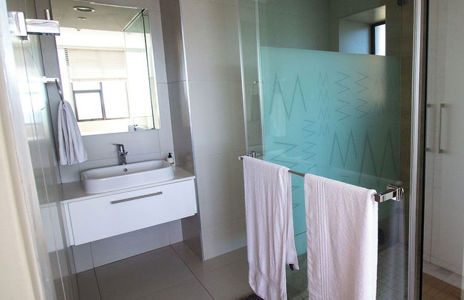 Sandton Smart Apartment Eighteen - Photo 15