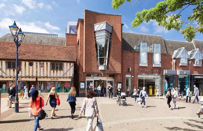 Deluxe 7 Bedroom Property in Solihull - Foto 52