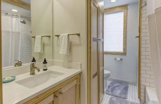 Historic Upscale Loft in Downtown Vicksburg! - Foto 24