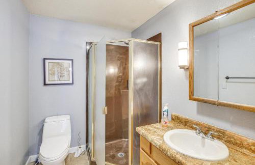 Near Downtown and Fishing Anchorage Escape! - Foto 16