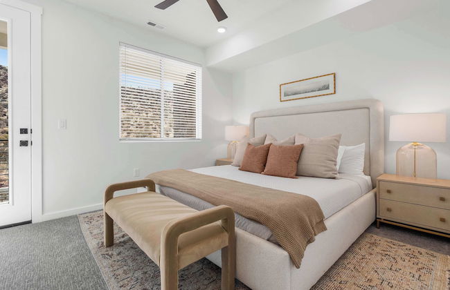 Brand New! Desert Cliff Sleeps 20 Guests! - Foto 5